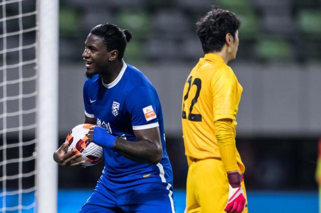 九游官网-‍【中超前瞻】京沪大战一触即发 武汉三镇冲12连胜