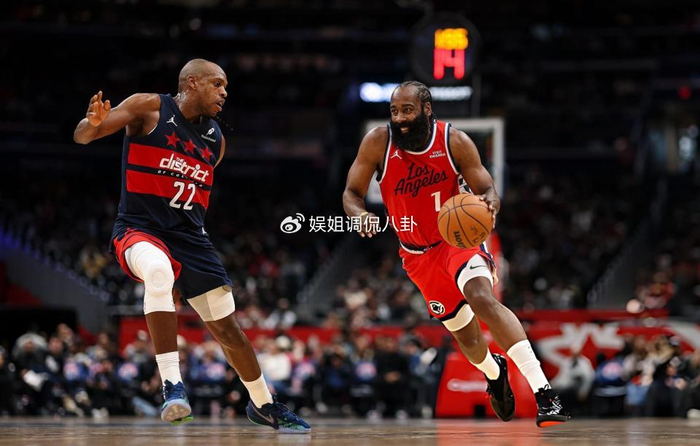 九游下载安装-快船险胜奇才取6连胜！哈登狂砍36分7板9助 小卡缺席全队5人上双|萨尔|詹姆斯·哈登|保罗·乔治|卡林顿|科林斯_新浪体育_新浪新闻